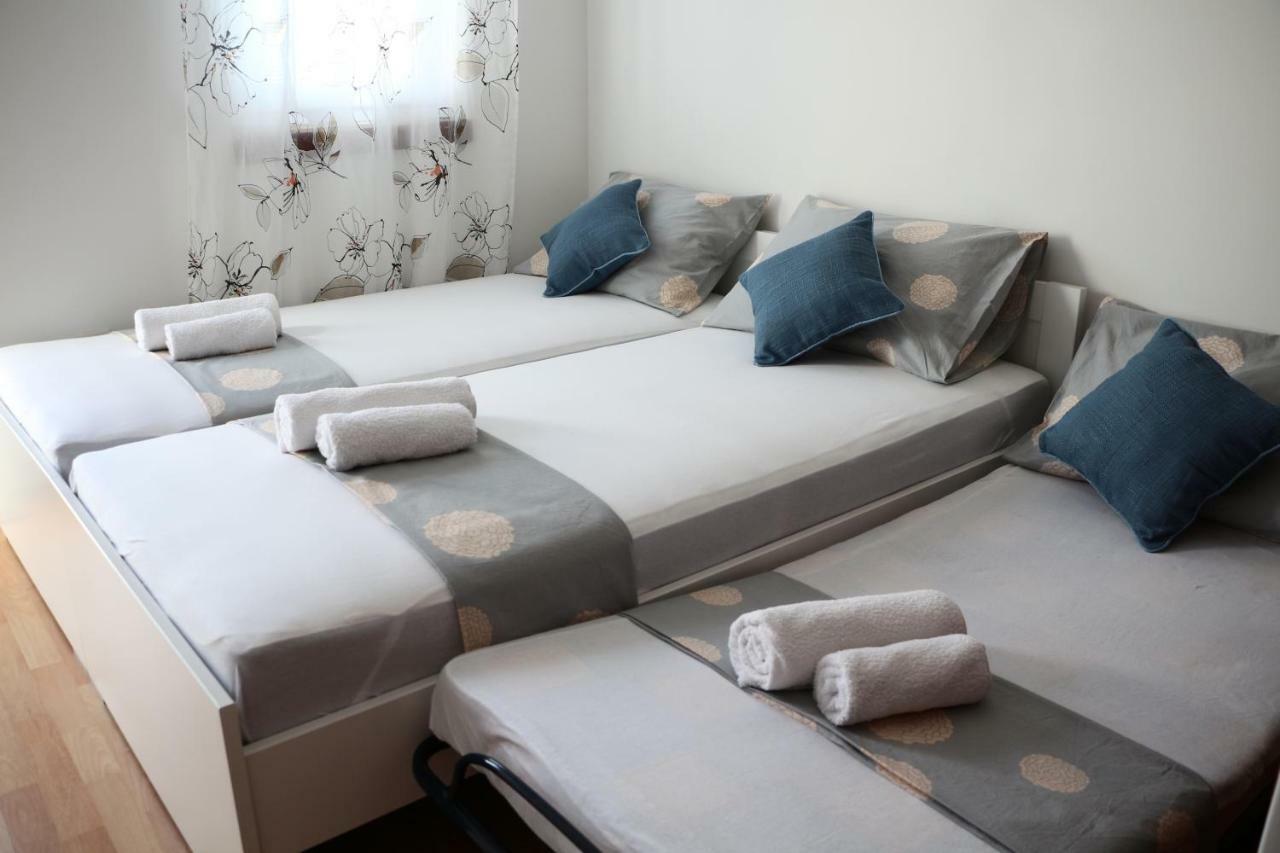 Apartment Mlacic Hvar Island Exterior photo